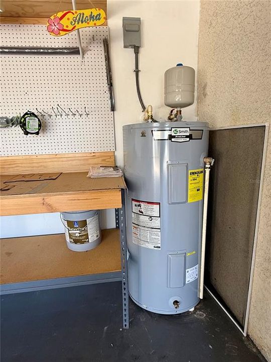 For Sale: $467,000 (3 beds, 2 baths, 1819 Square Feet)