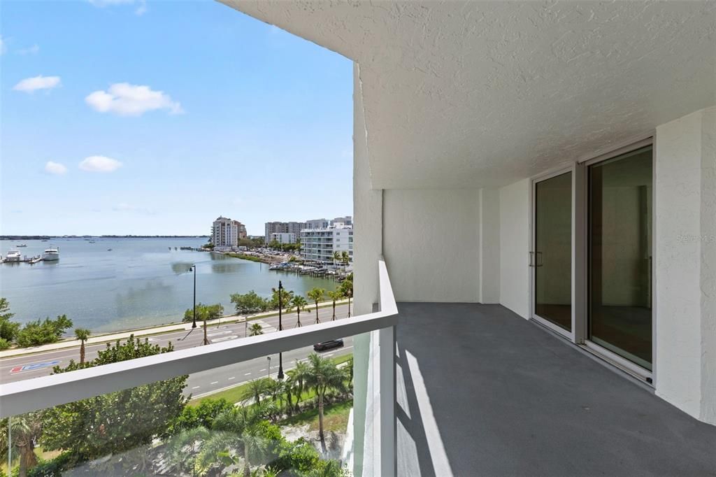 待售: $999,000 (2 贝兹, 2 浴室, 1575 平方英尺)