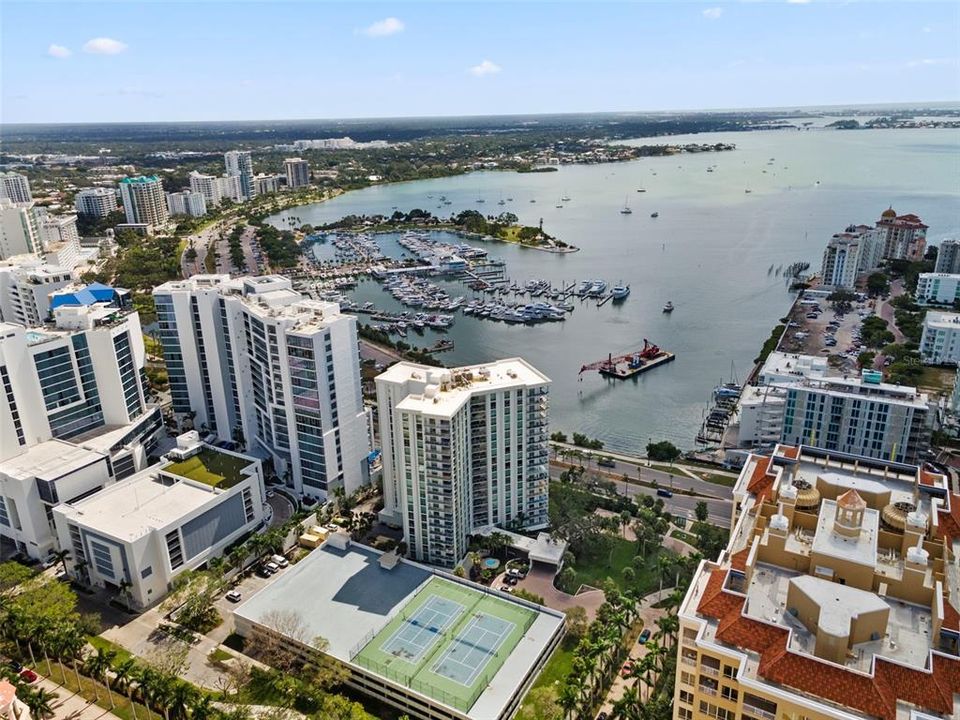 待售: $999,000 (2 贝兹, 2 浴室, 1575 平方英尺)