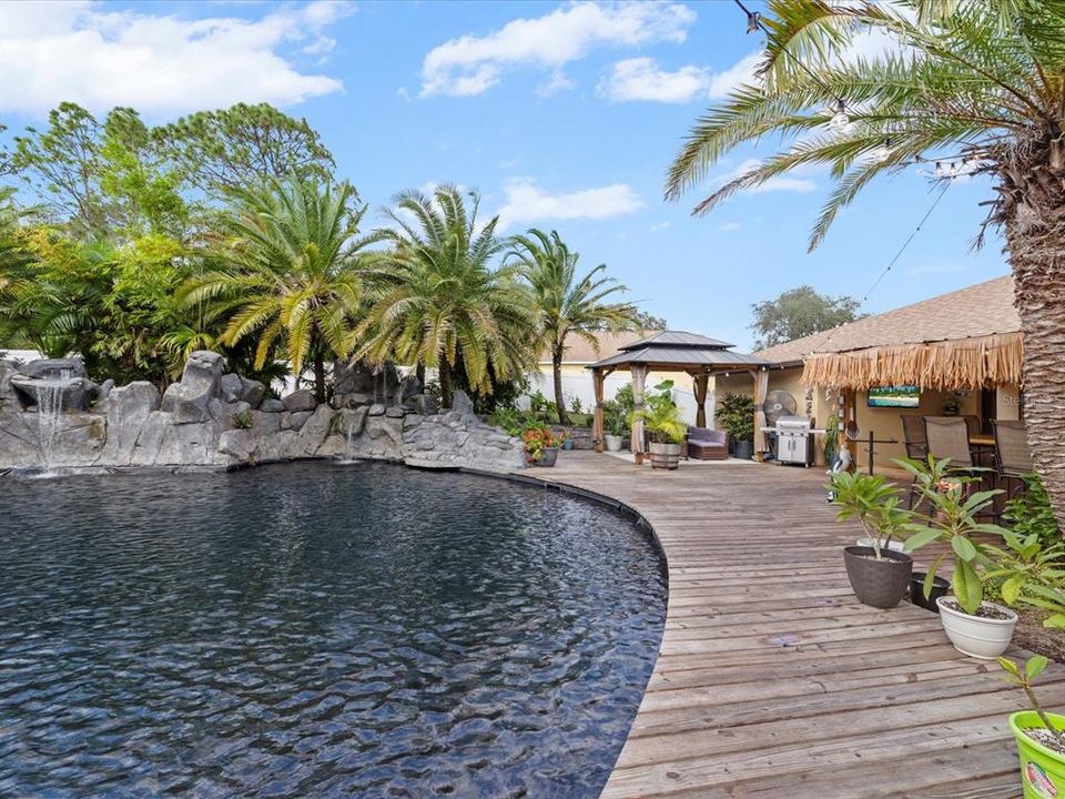 En Venta: $675,000 (3 camas, 2 baños, 1908 Pies cuadrados)