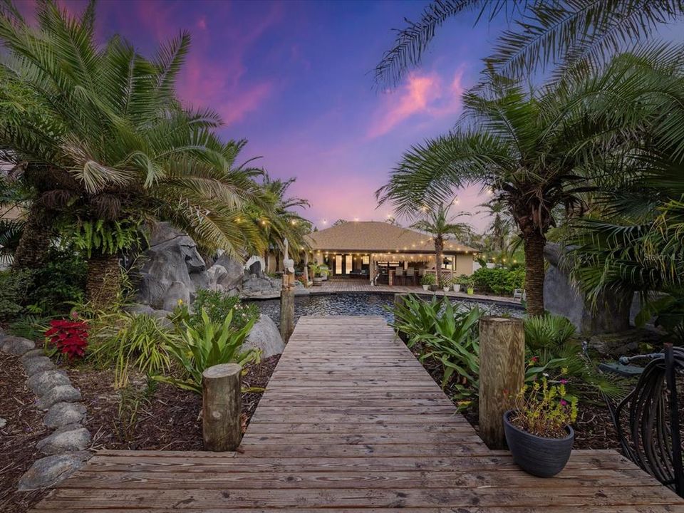 En Venta: $675,000 (3 camas, 2 baños, 1908 Pies cuadrados)