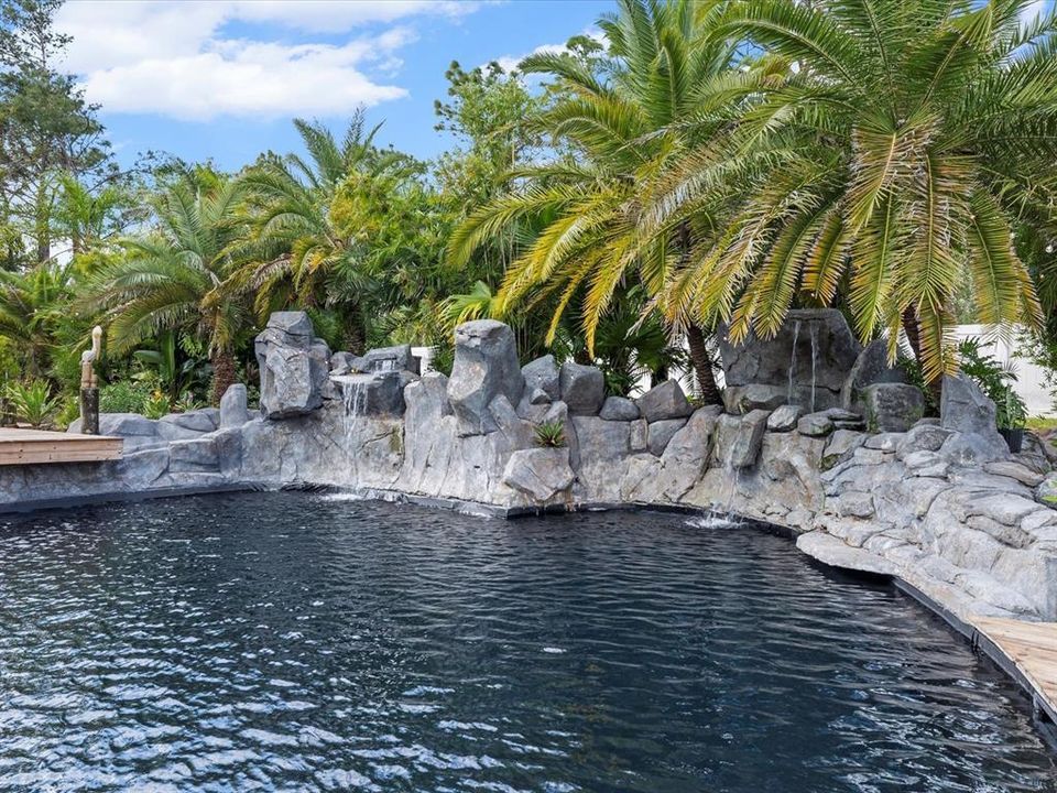 En Venta: $675,000 (3 camas, 2 baños, 1908 Pies cuadrados)