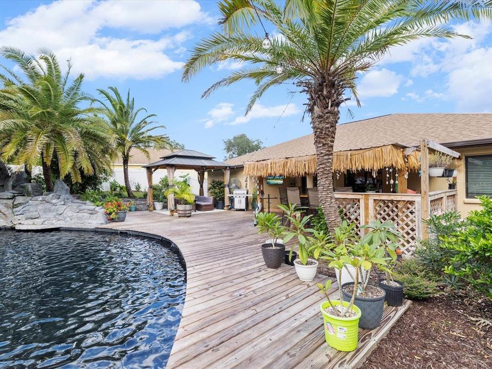 En Venta: $675,000 (3 camas, 2 baños, 1908 Pies cuadrados)