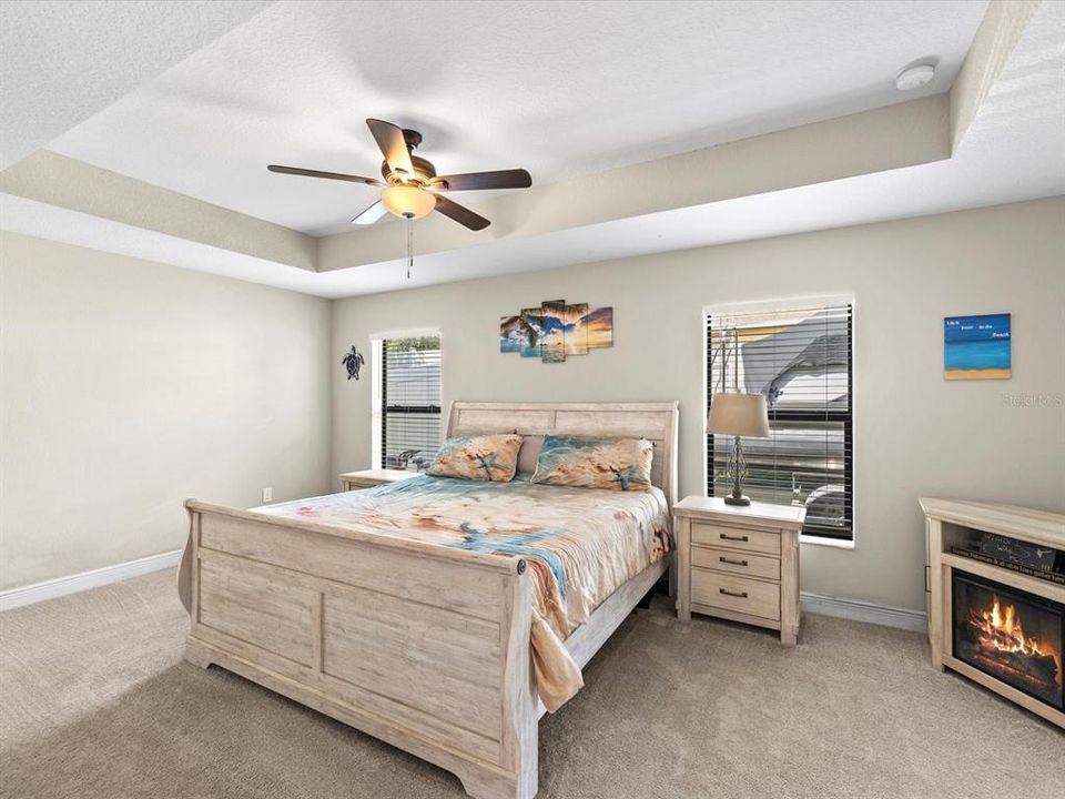 En Venta: $675,000 (3 camas, 2 baños, 1908 Pies cuadrados)