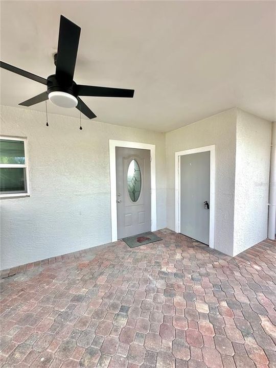 Activo con contrato: $2,700 (2 camas, 1 baños, 1128 Pies cuadrados)