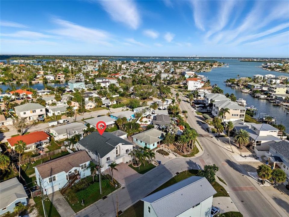 Activo con contrato: $2,700 (2 camas, 1 baños, 1128 Pies cuadrados)