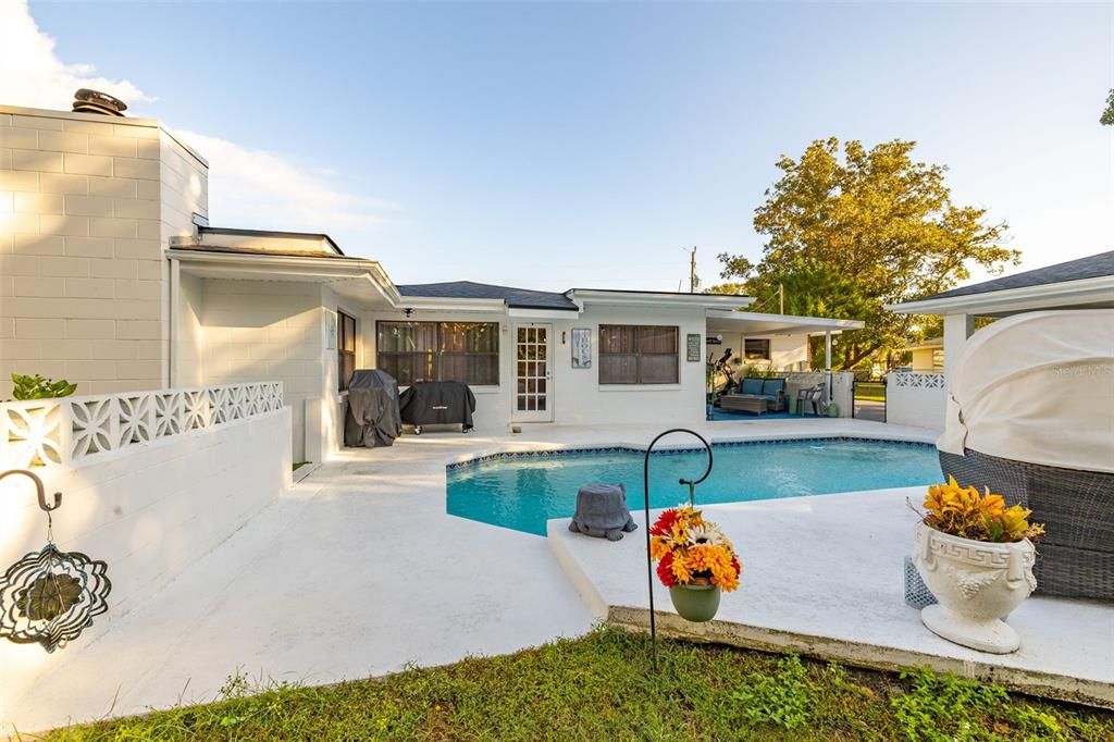 待售: $345,900 (3 贝兹, 2 浴室, 2034 平方英尺)