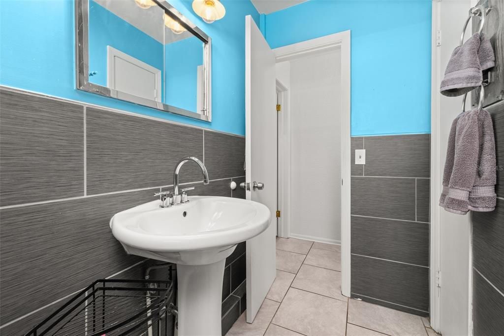 待售: $345,900 (3 贝兹, 2 浴室, 2034 平方英尺)