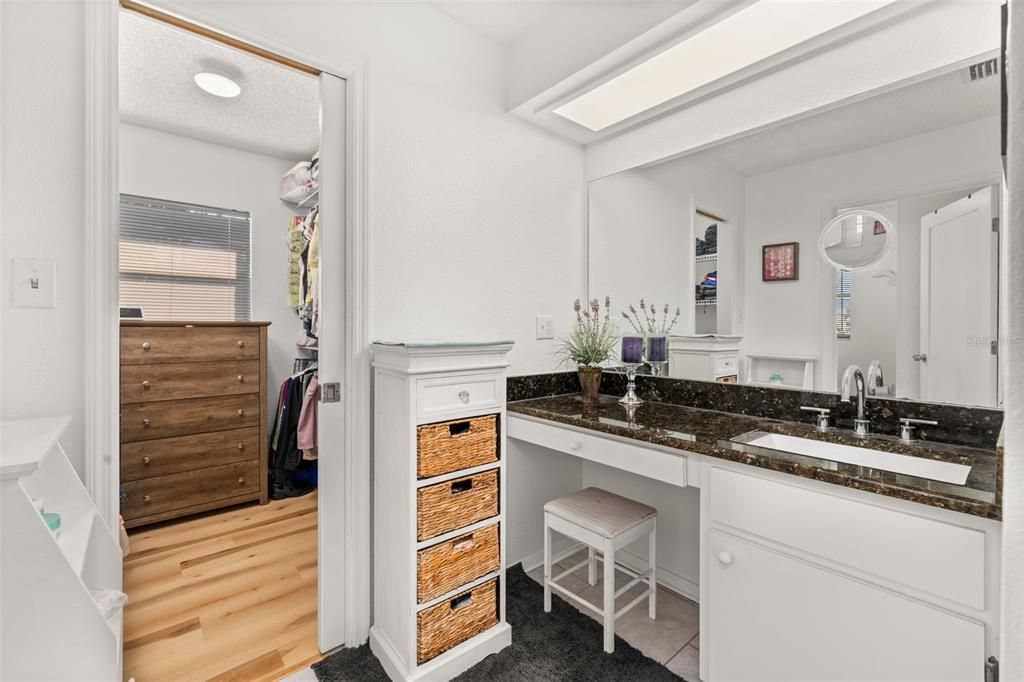 待售: $345,900 (3 贝兹, 2 浴室, 2034 平方英尺)