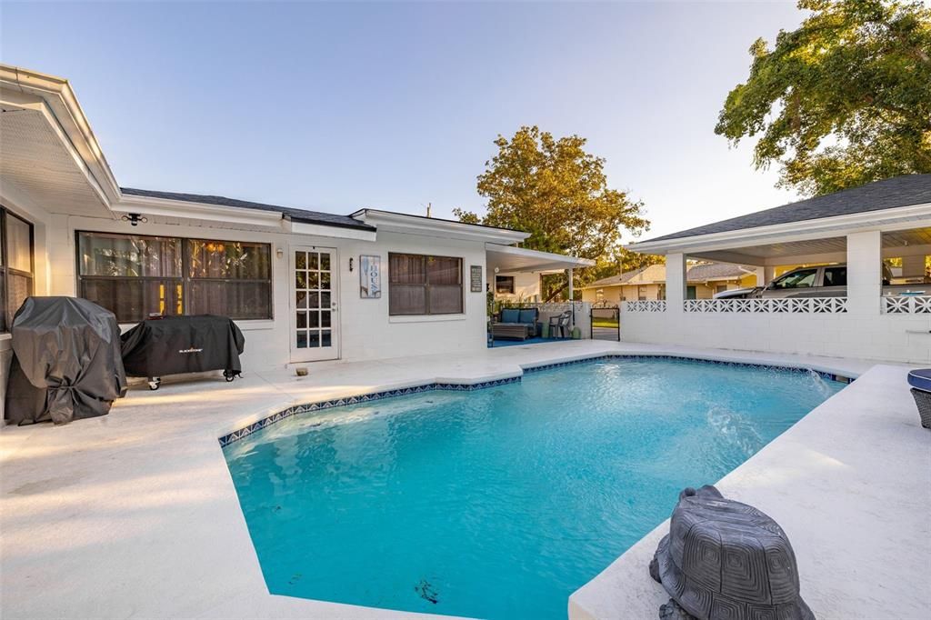 待售: $345,900 (3 贝兹, 2 浴室, 2034 平方英尺)