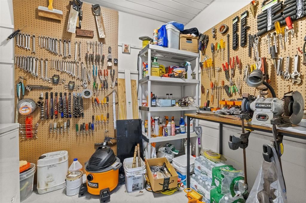 待售: $345,900 (3 贝兹, 2 浴室, 2034 平方英尺)