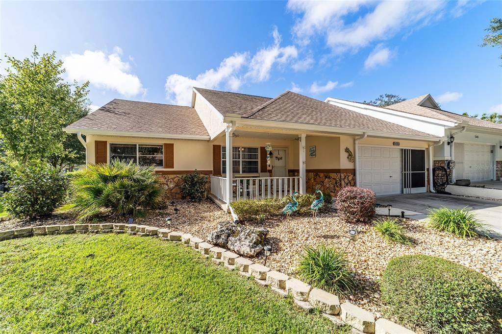 Active With Contract: $217,500 (2 beds, 2 baths, 1740 Square Feet)