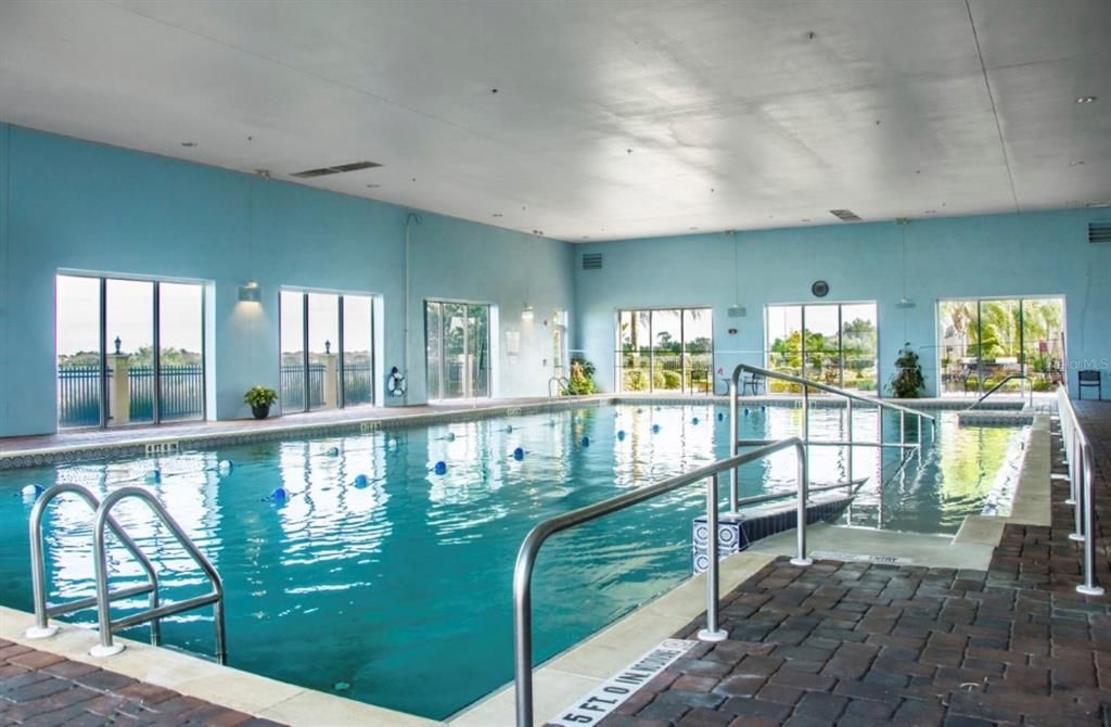 Active With Contract: $324,900 (2 beds, 2 baths, 1688 Square Feet)