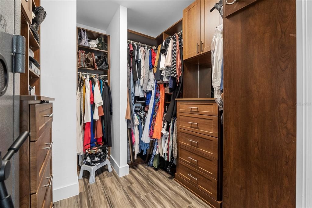 En Venta: $730,000 (4 camas, 4 baños, 2874 Pies cuadrados)