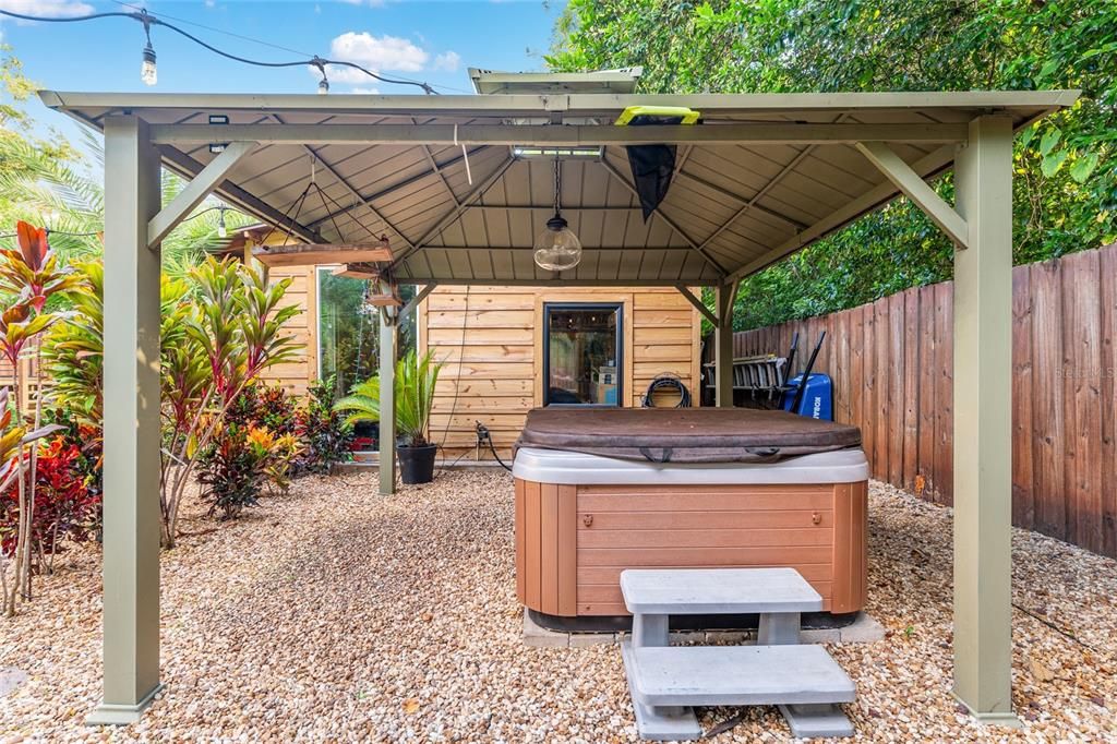 For Sale: $599,000 (2 beds, 2 baths, 2273 Square Feet)