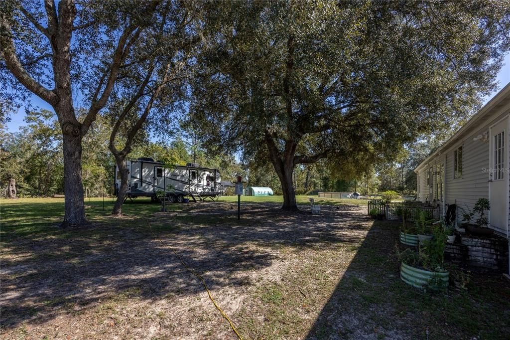 For Sale: $220,000 (3 beds, 2 baths, 1640 Square Feet)