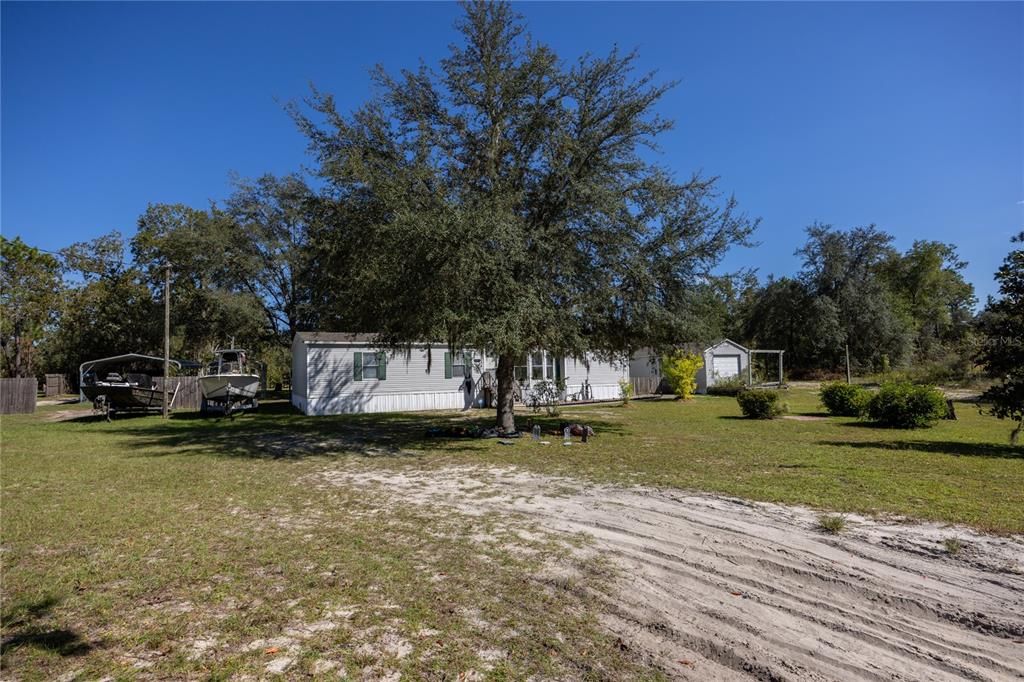 For Sale: $220,000 (3 beds, 2 baths, 1640 Square Feet)