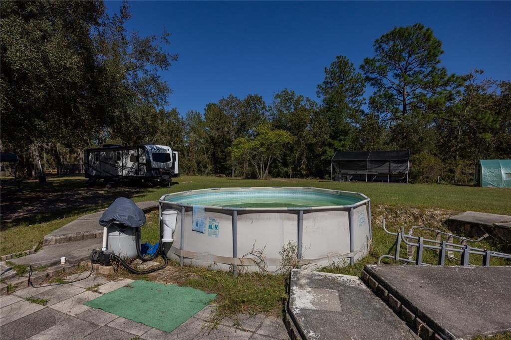 For Sale: $220,000 (3 beds, 2 baths, 1640 Square Feet)