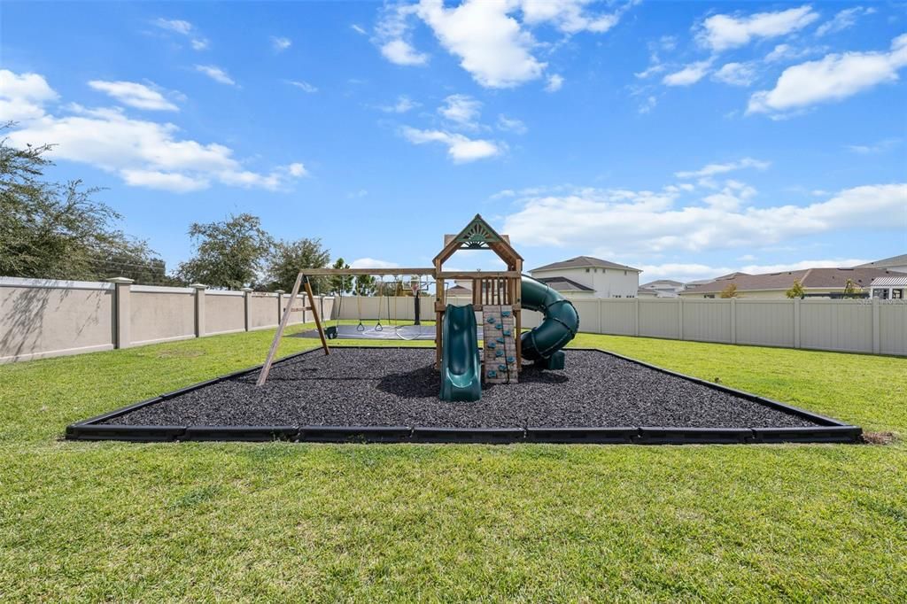 En Venta: $1,150,000 (6 camas, 4 baños, 3492 Pies cuadrados)