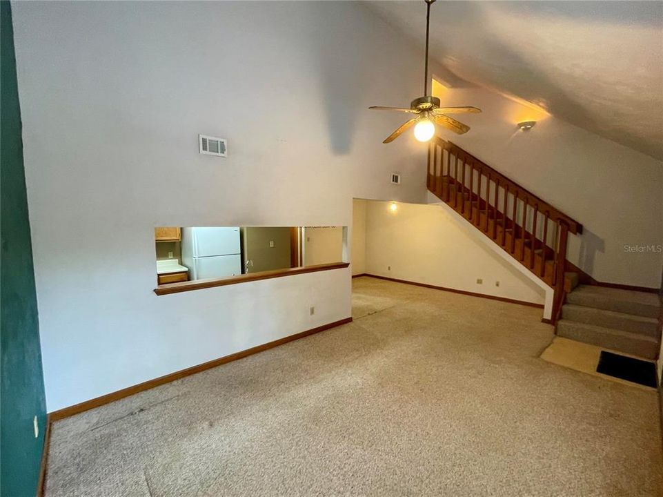 На продажу: $154,000 (2 спален, 2 ванн, 1050 Квадратных фут)