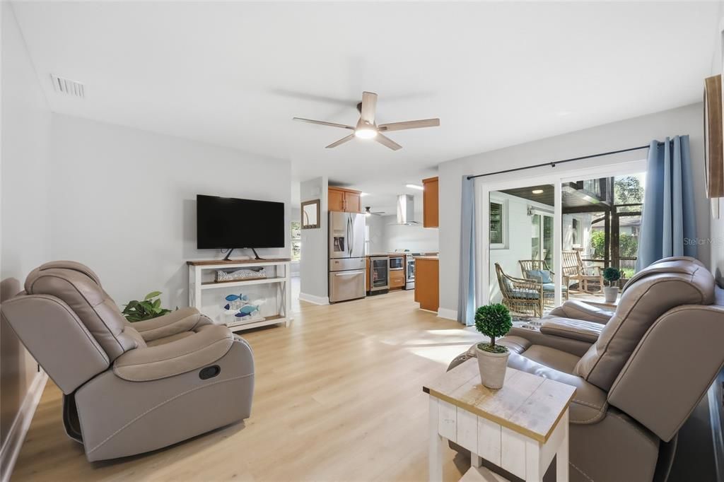 For Sale: $479,000 (3 beds, 2 baths, 1567 Square Feet)