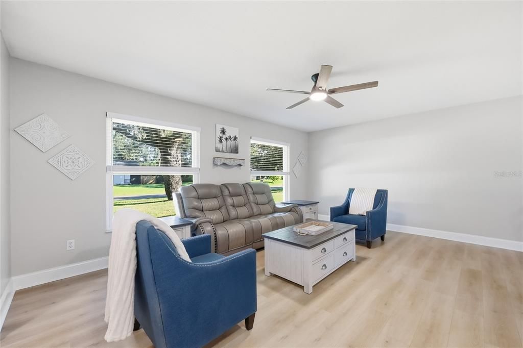 For Sale: $479,000 (3 beds, 2 baths, 1567 Square Feet)