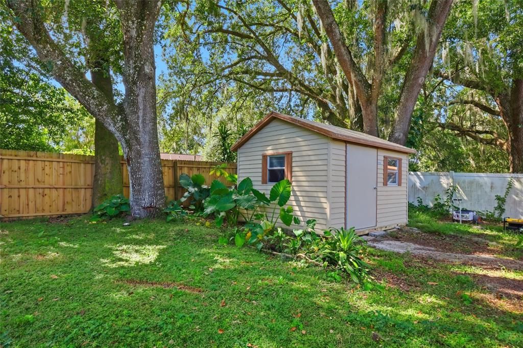 For Sale: $479,000 (3 beds, 2 baths, 1567 Square Feet)