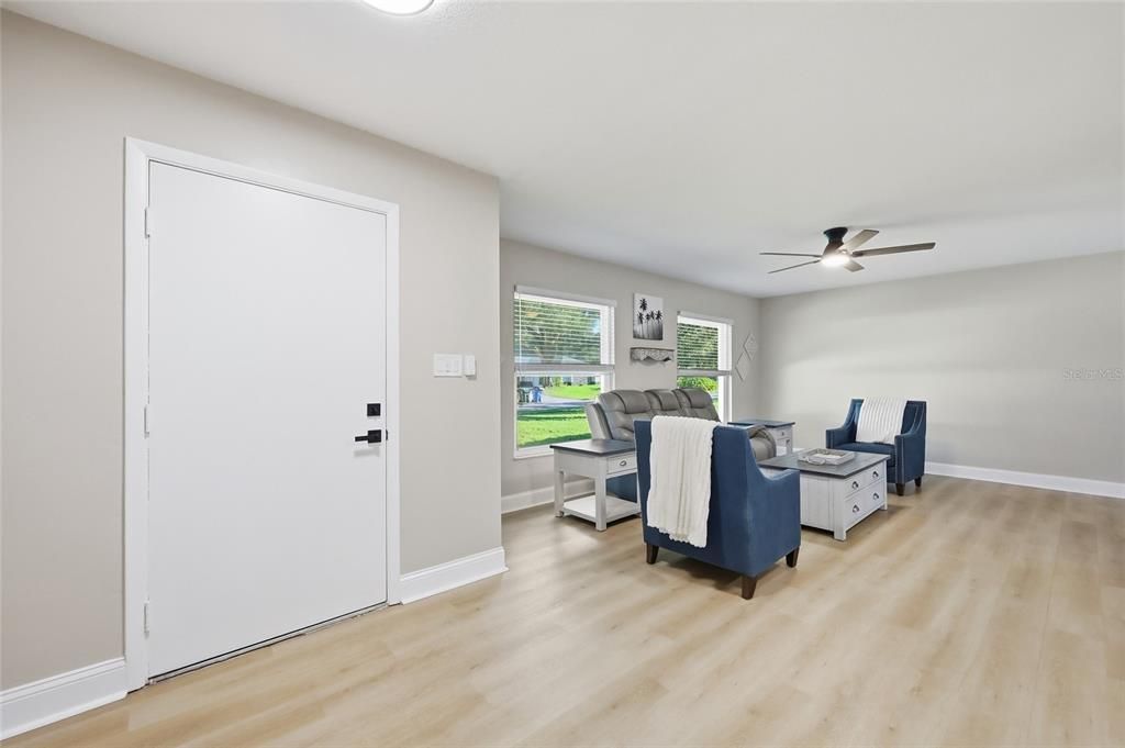 For Sale: $479,000 (3 beds, 2 baths, 1567 Square Feet)