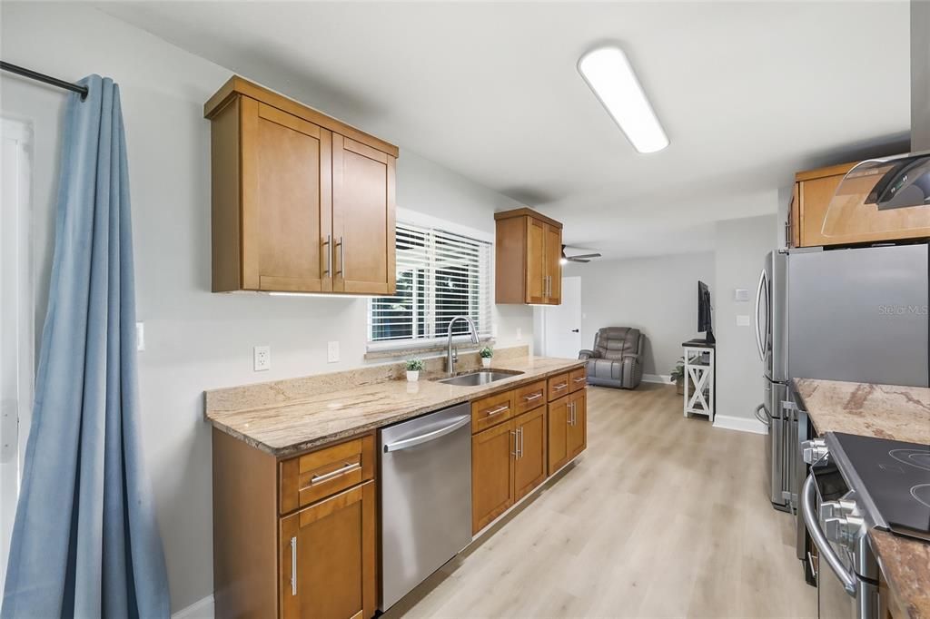 For Sale: $479,000 (3 beds, 2 baths, 1567 Square Feet)