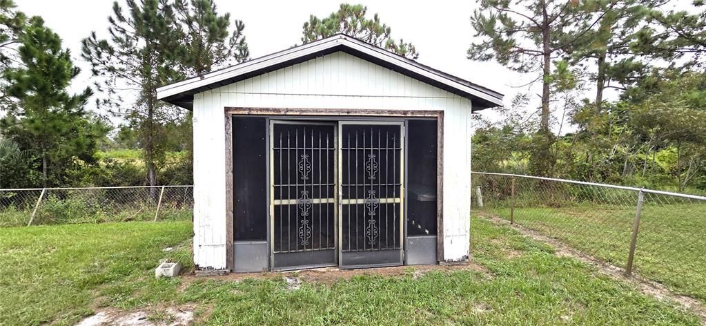 For Sale: $427,000 (4 beds, 3 baths, 3291 Square Feet)