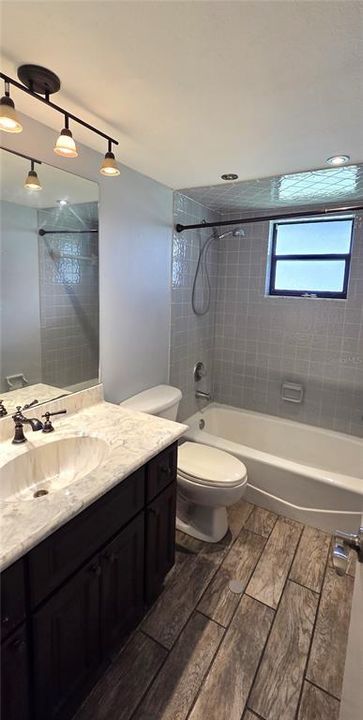 For Sale: $427,000 (4 beds, 3 baths, 3291 Square Feet)