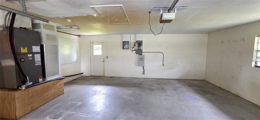 For Sale: $427,000 (4 beds, 3 baths, 3291 Square Feet)