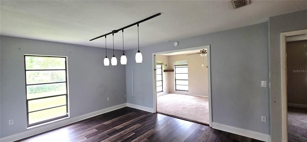 For Sale: $427,000 (4 beds, 3 baths, 3291 Square Feet)