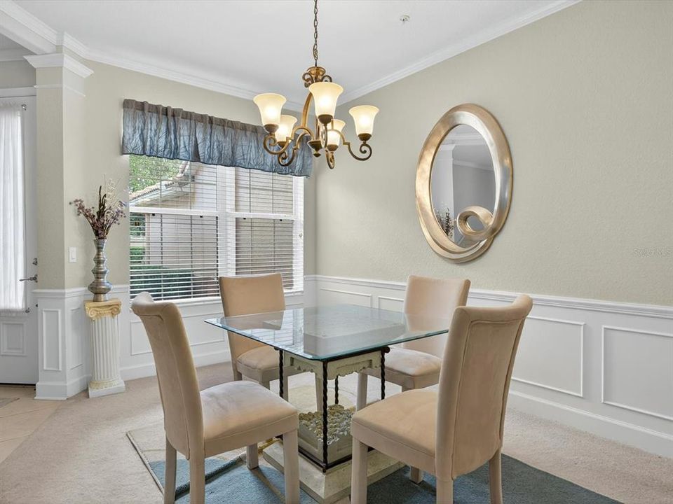 Под контрактом: $337,000 (3 спален, 2 ванн, 2059 Квадратных фут)