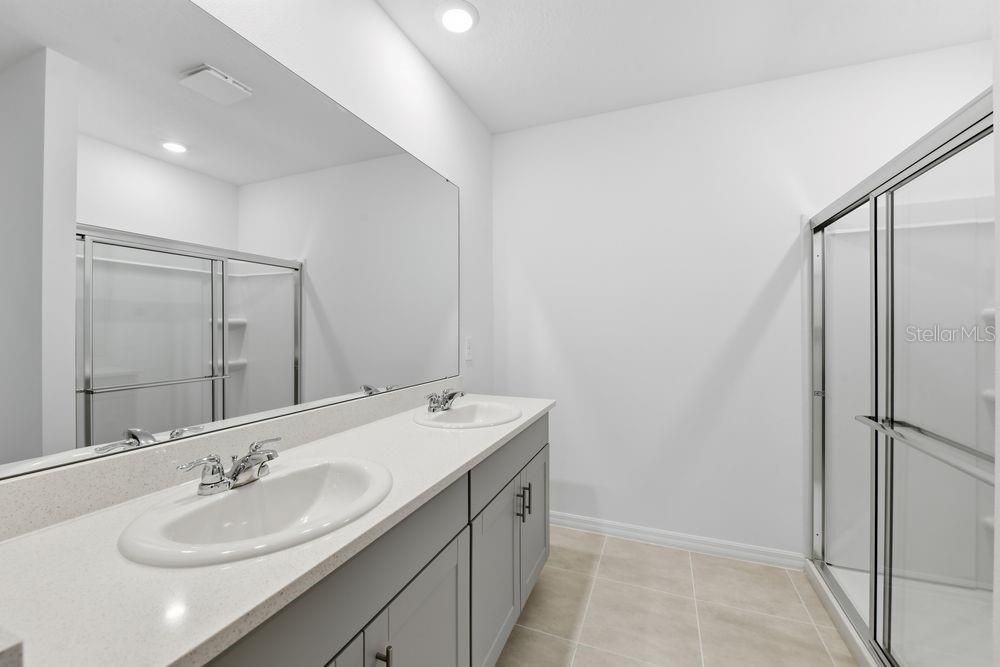 Active With Contract: $349,000 (4 beds, 2 baths, 1974 Square Feet)