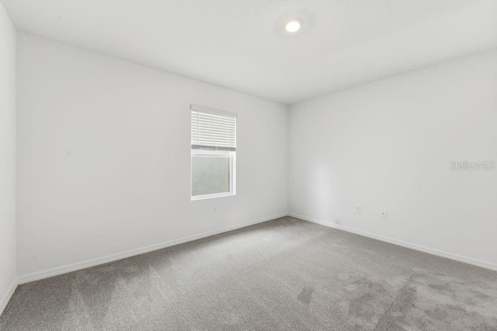 Active With Contract: $349,000 (4 beds, 2 baths, 1974 Square Feet)