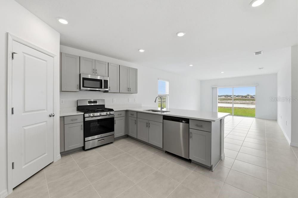 Active With Contract: $349,000 (4 beds, 2 baths, 1974 Square Feet)