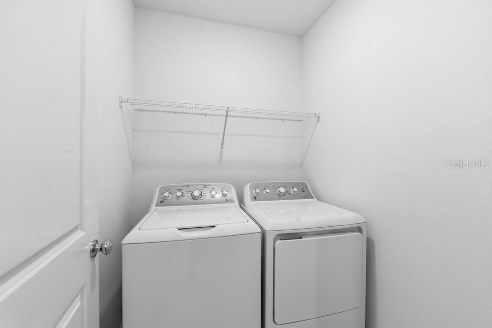 Active With Contract: $349,000 (4 beds, 2 baths, 1974 Square Feet)