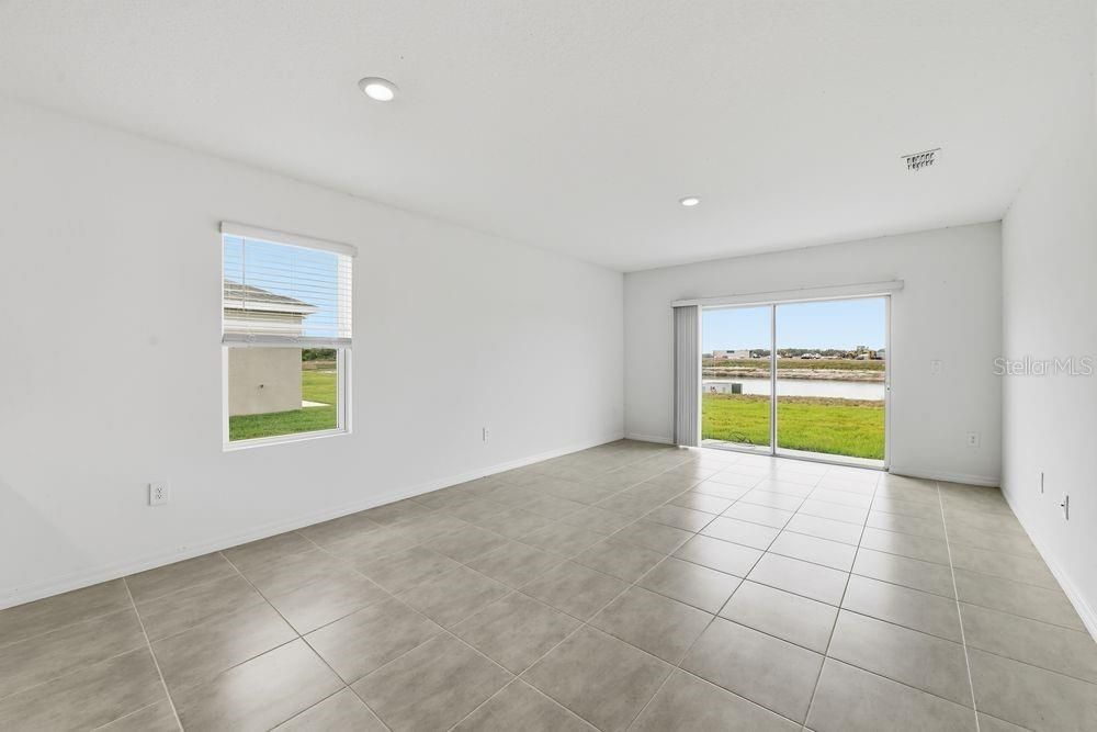 Active With Contract: $349,000 (4 beds, 2 baths, 1974 Square Feet)