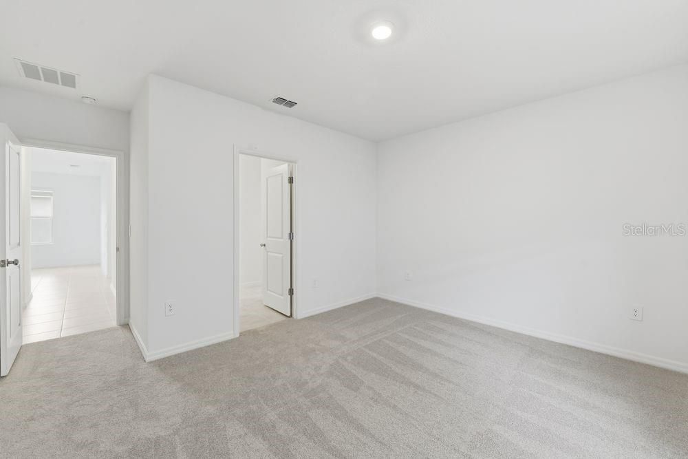 Active With Contract: $349,000 (4 beds, 2 baths, 1974 Square Feet)