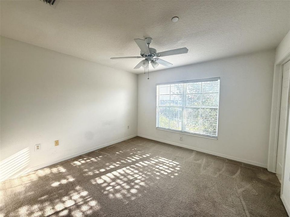 Active With Contract: $1,980 (3 beds, 3 baths, 1917 Square Feet)