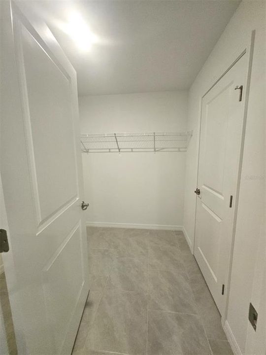 В аренду: $1,800 (3 спален, 2 ванн, 1551 Квадратных фут)