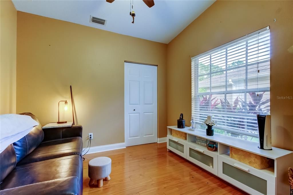 En Venta: $397,500 (3 camas, 2 baños, 1465 Pies cuadrados)