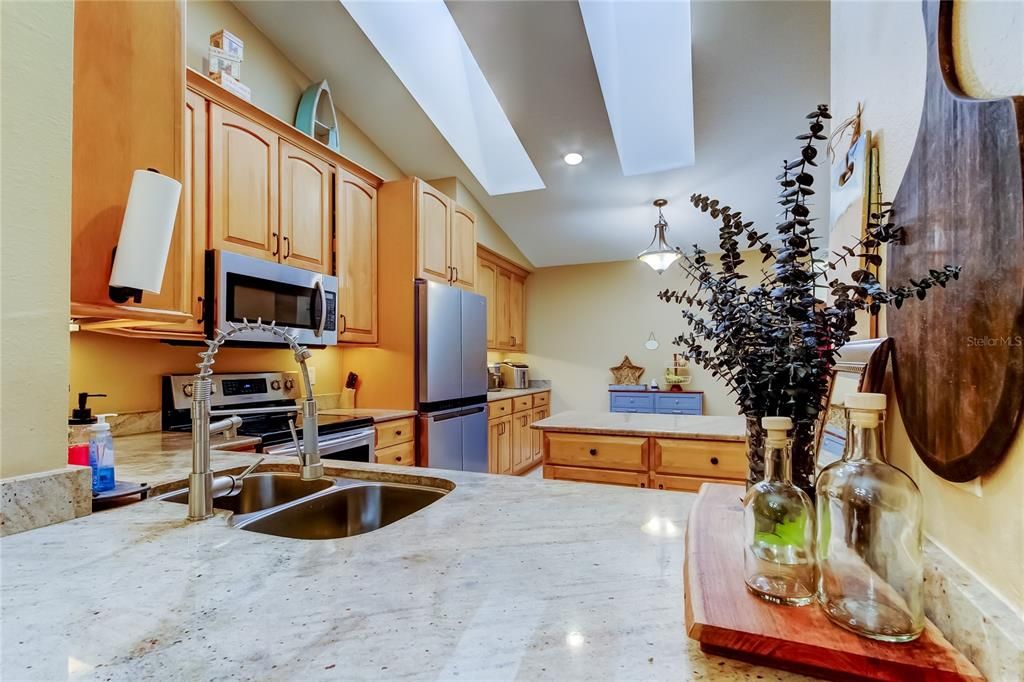 En Venta: $397,500 (3 camas, 2 baños, 1465 Pies cuadrados)