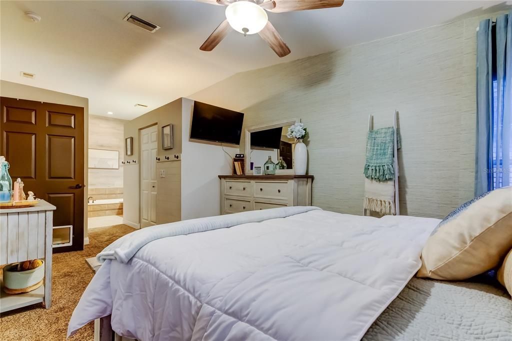 En Venta: $397,500 (3 camas, 2 baños, 1465 Pies cuadrados)