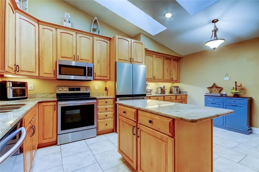 En Venta: $397,500 (3 camas, 2 baños, 1465 Pies cuadrados)