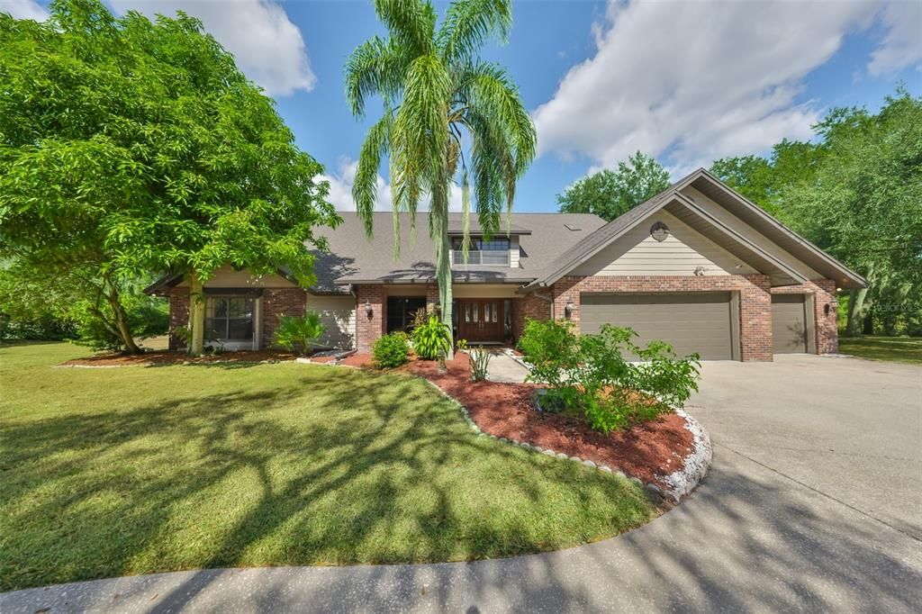 En Venta: $725,000 (5 camas, 4 baños, 4373 Pies cuadrados)