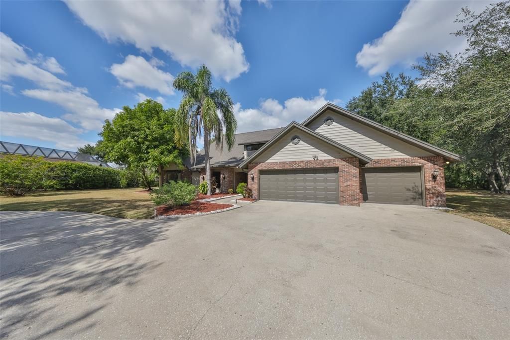 En Venta: $725,000 (5 camas, 4 baños, 4373 Pies cuadrados)