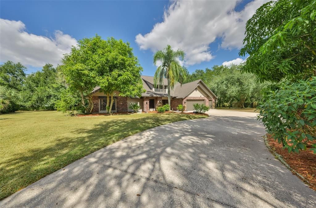 En Venta: $725,000 (5 camas, 4 baños, 4373 Pies cuadrados)