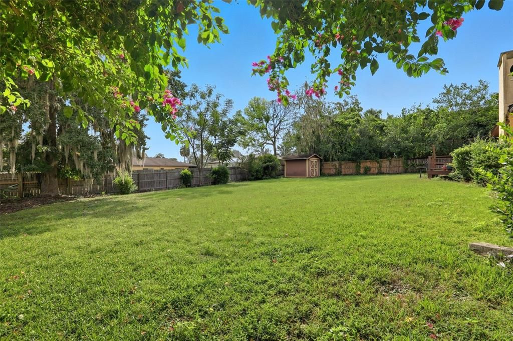 Под контрактом: $234,000 (3 спален, 2 ванн, 1718 Квадратных фут)